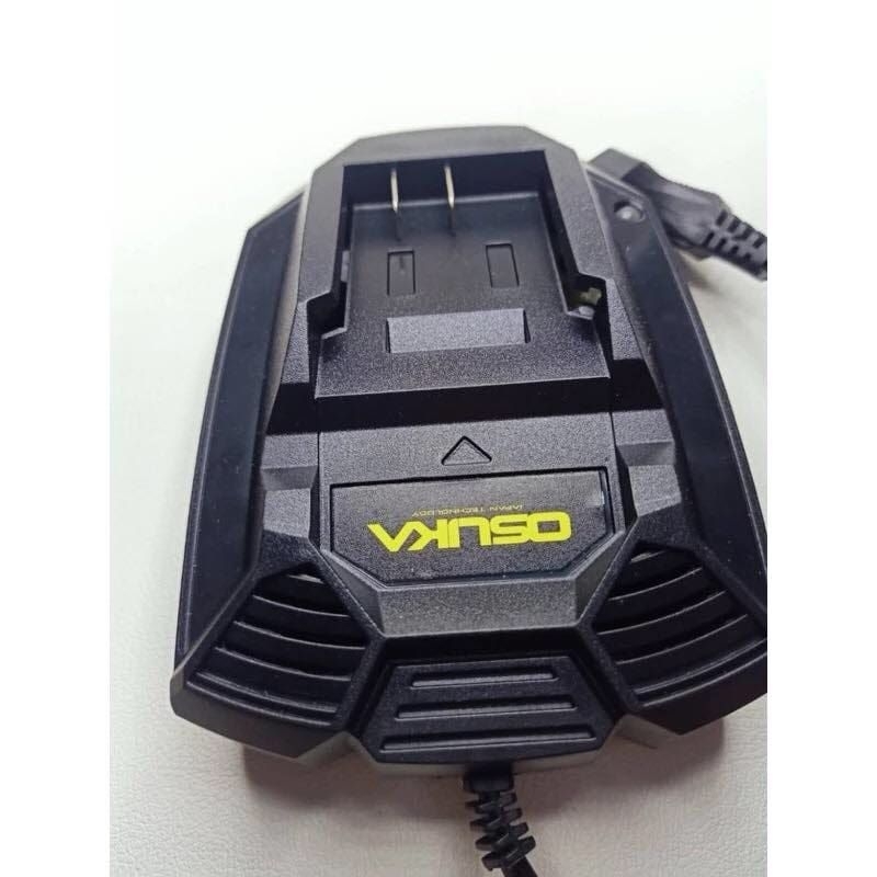 แท่นชาร์จแบตเตอรี่ OSUKA 20V - 128V