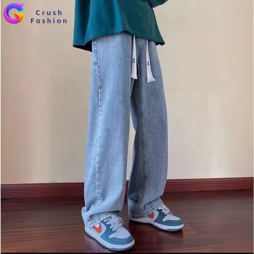 Crush กางเกงยีนส์ยาวชาย ทรงกระบอกเอวสูง ใส่สบาย เอวยางยืด ปรับเอวด้วยเชือก เท่ๆเข้ากับทุกแนว