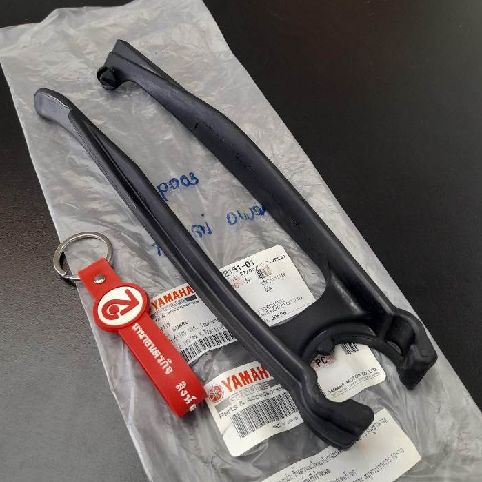 1WS2215101 ยางรองโซ่ MT-07 (2015-2020) Seal, Guard Chain แท้ YAMAHA 1WS-22151-01 00