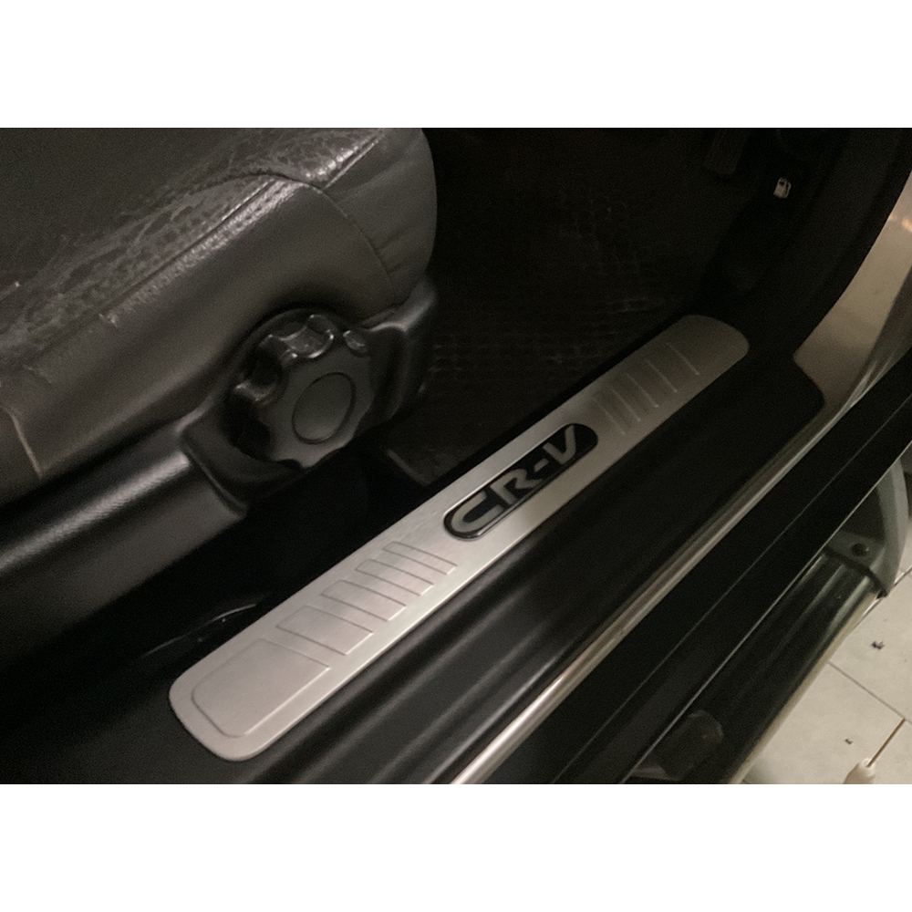 ชายบันได CRV G2 ปี 2002-2006 สแตนเลส 4 ชิ้น ติดด้วย 3M งานนอก พร้อมส่งวันนี้