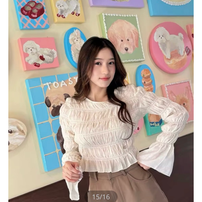 COPPER.BKK (New in pack) size S/M เสื้อแขนยาว แขนกระดิ่ง สม๊อคทั้งตัว สีIvory งานใหม่มือ1พร้อมส่งจากช้อปค่ะ