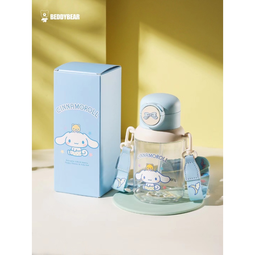 BeddyBearXCinnamoroll กระติกน้ำใส ไตรตัน หลอดดูด พร้อมสายสะพาย รุ่น BB001T-015CR ขนาด 740 ml.