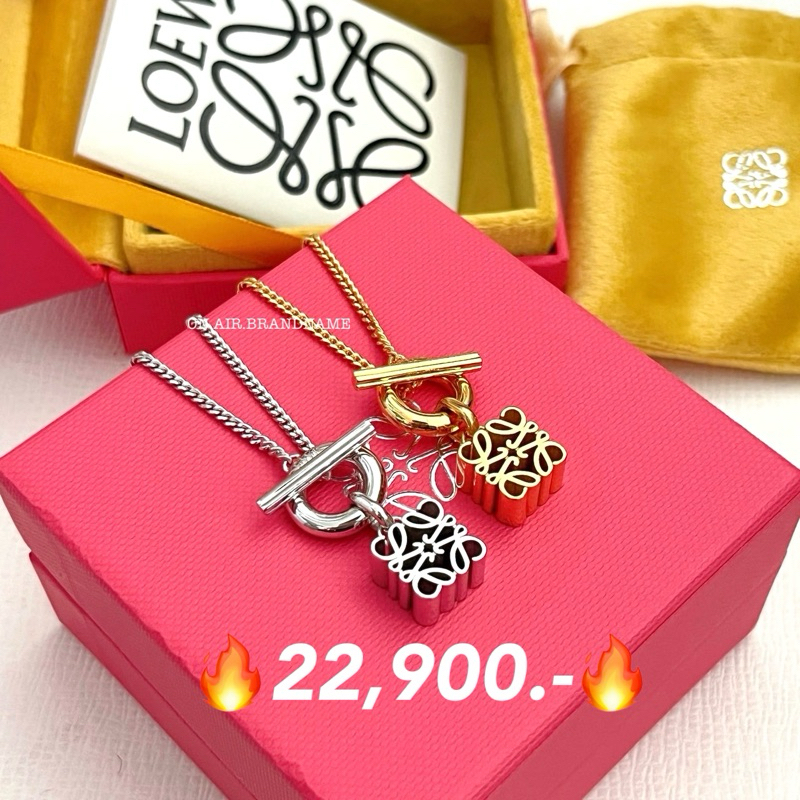New loewe necklace สร้อยคอ รุ่นฮิต น่ารักมาก