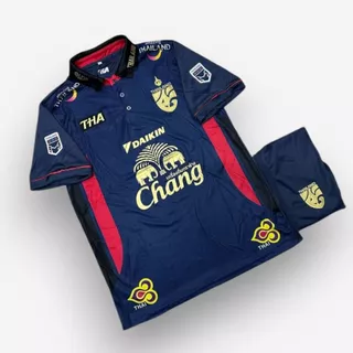 เสื้อบอลไทย ชุดฟุตบอล ชุดกีฬาเสื้อพร้อมกางเกงครบเซ็ต