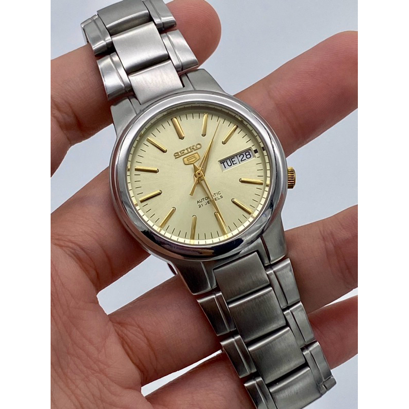 ขาย นาฬิกาผู้ชาย Seiko 5