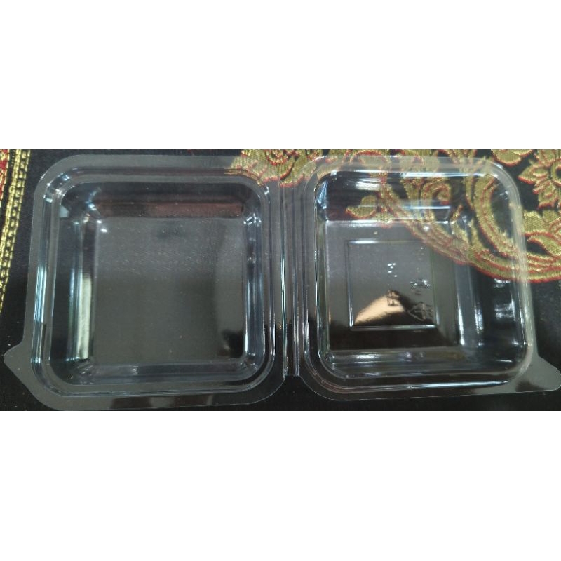 กล่อง FF - 24 พลาสติก PET 1 แพ็ค 50 ชิ้น กล่องเค้ก กล่องเบเกอรี่