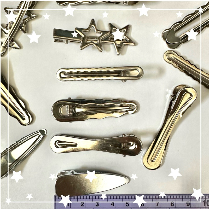 ขายเป็นคู่ มีหลายแบบ กิ๊บติดผม โครงกิ๊บติดเรซิ่น งานdiy กิ๊บหนีบผม