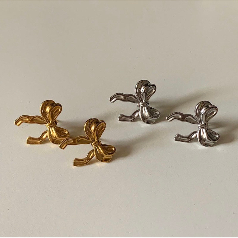 ต่างหูโบว์ กันน้ำกันเหงื่อ ไม่ลอกไม่ดำ HER OBJECTIVE_HER BOBÓ BOW EARRINGS