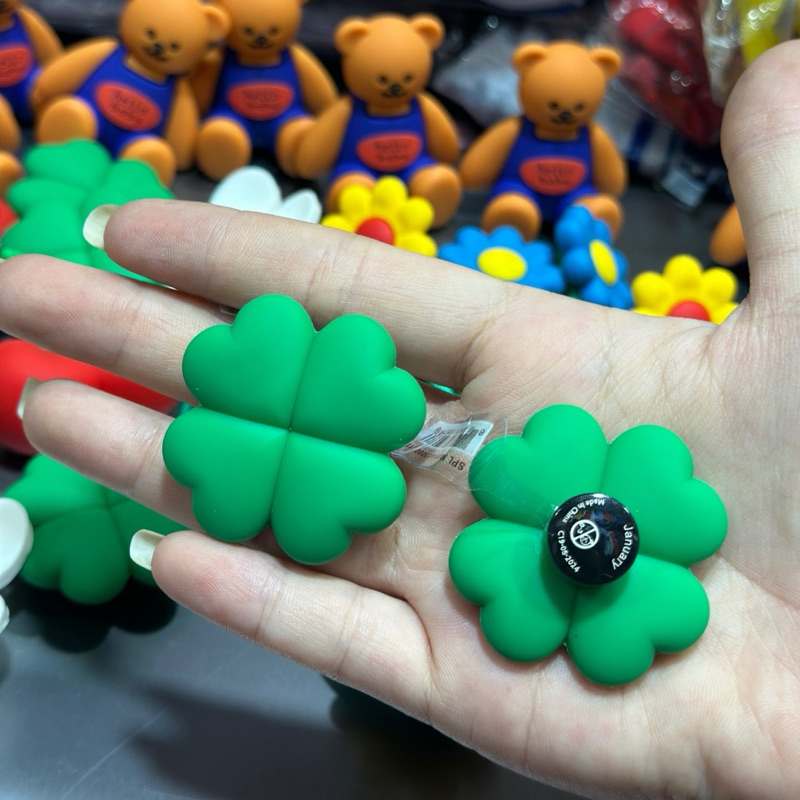 โลโก้ตัวอักษรภาษาอังกฤษ crocs jibbitz สําหรับตกแต่งด้านบน