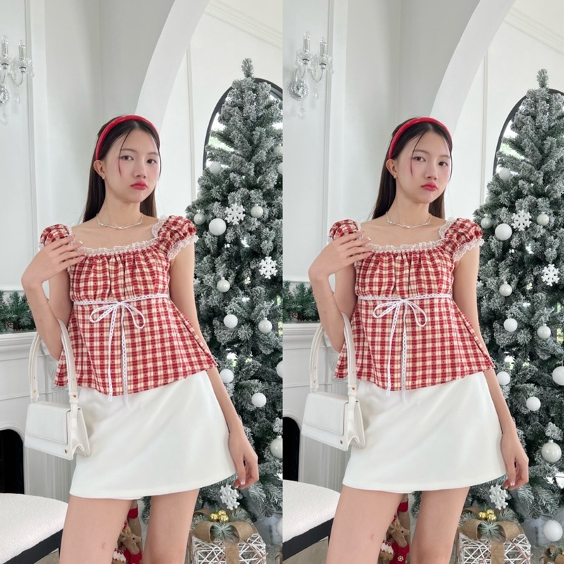 เสื้อแขนดอลลี่รุ่นนี้สวยมากผ้าดีลายสวยรุ่นยอดฮิตมาในธีมคริสต์มาสน่ารักสุดๆ