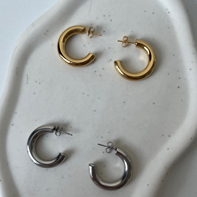 Adore- Cava earring