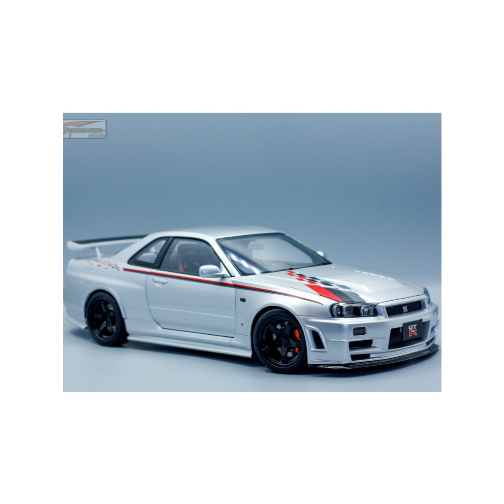 MOTORHELIX 1/18 Nissan Skyline GT-R R34 (NISMO) CRS Livery Silver