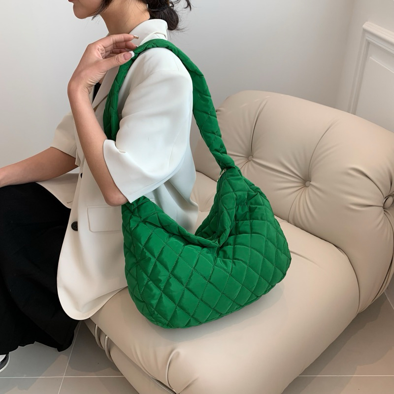 🔥พร้อมส่งที่ไทย10สี 🔥 Hobo bag กระเป๋าเจนนี่ กระเป๋าสะพายข้างใบใหญ่ ของขวัญวันเกิด