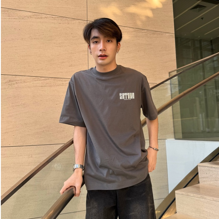 Hype It - SATURN T-Shirt เสื้อยืดแขนสั้นทรง Oversized แบรนด์ Hype It  (คอไม่กว้าง ทรงไหล่ตก)
