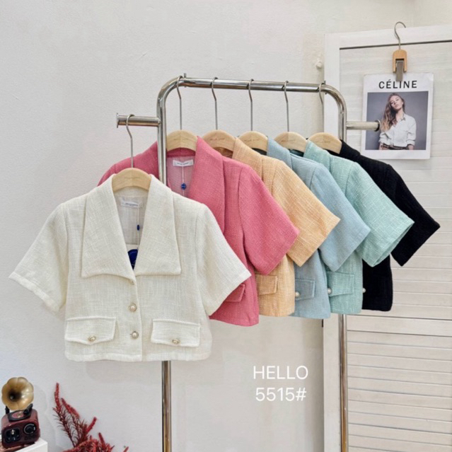 ✔️พร้อมส่ง✔️เสื้อครอปทวิต แขนสั้นคอปก กระดุมมุก กระเป๋าแต่งหลอก งานสวยหรูดูแพง แมทช์ง่าย #H5515