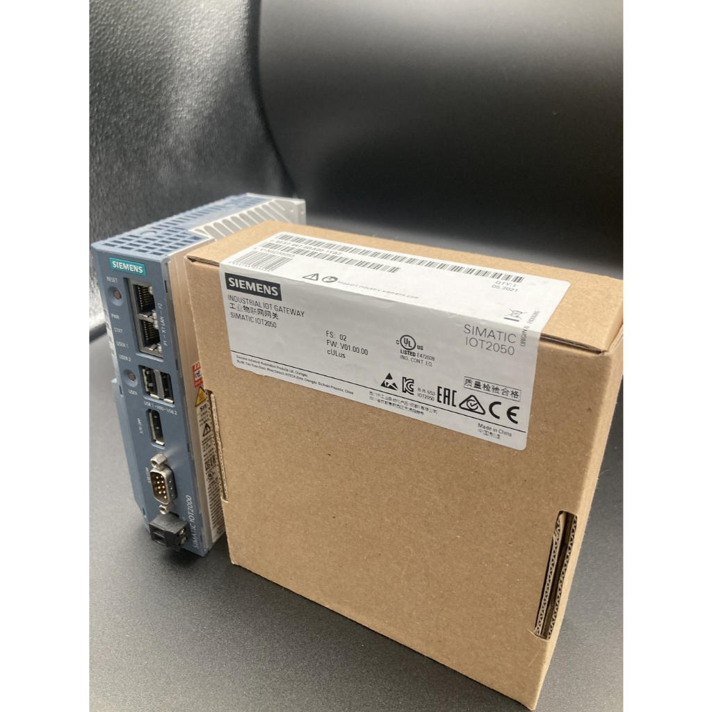 Simatic IoT2050 Advanced (6ES7 647-0BA00-1YA2)