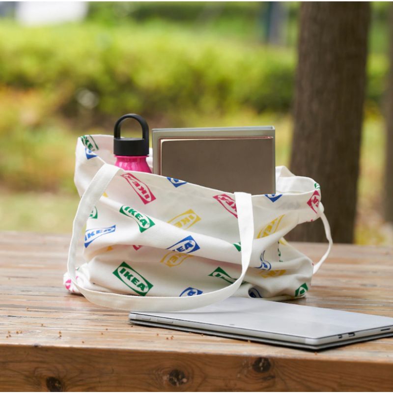 กระเป๋าผ้า IKEA อิเกีย อีเกีย สีดำ สีขาว AURITIEDE/ออเทียนเด 40x40 ซม. กระเป๋า shopping