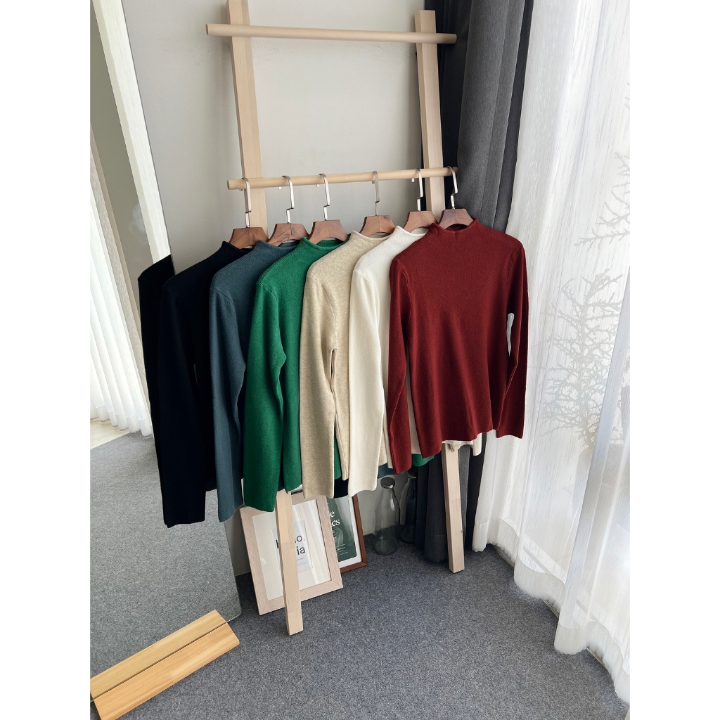 NUMBERSEVEN - T0122927 เสื้อแขนยาวคอปิด มี 6 สี : สีดำ , สีคราม , สีเขียว , สีเบจกระ , สีขาวนวล , สีแดง