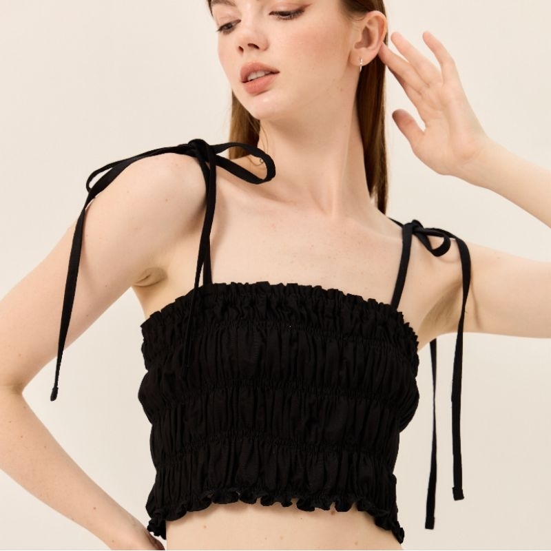 Ramsita Emma Smocked Crop Top เสื้อครอปสมอครอบตัว สายผูกไหล่