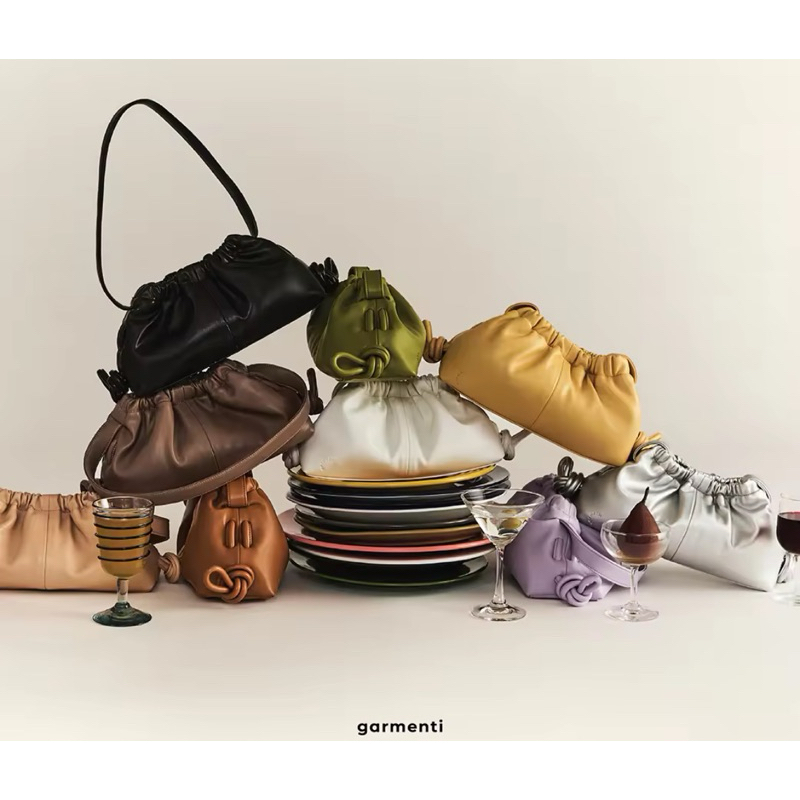 กระเป๋า Garmenti Gyoza พร้อมจัดส่ง ของแท้ ของใหม่แกะกล่อง