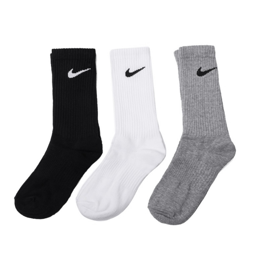 Nike ถุงเท้าแบรนด์ Sportswear Everyday Essential ถุงเท้าข้อยาว (1 คู่) ใช้ได้ทั้งชายและหญิง