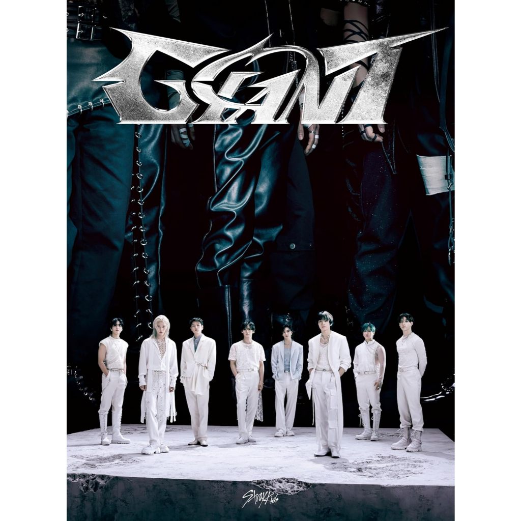 Stray Kids GIANT ซีดี Type B รุ่นลิมิเต็ด + ZINE พิเศษ + (32P) PHOTO BOOK