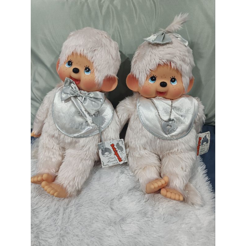 🤍🩶พร้อมส่ง🩶🤍 ตุ๊กตา Monchhichi 40th Anniversary platinum L คู่ขายหญิง ของใหม่ ป้ายห้อย หายาก