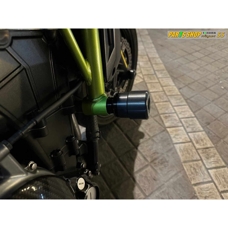 กันล้มกลาง ตรงรุ่น Z650 / Ninja650 [ ปี 2017 ขึ้นไป ] แบรนด์ [ Gu]