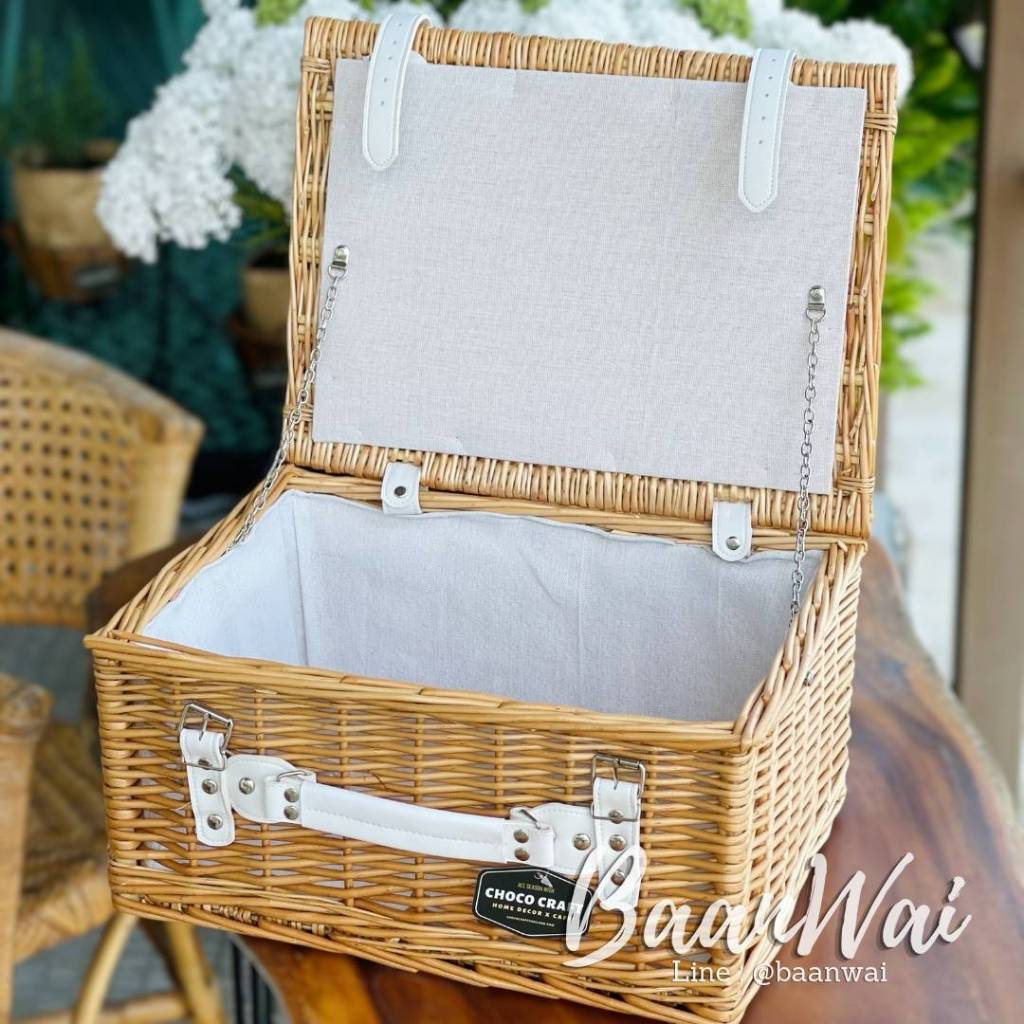 บ้านหวาย- ตะกร้าปิคนิค บุผ้าสีขาว Willow Basket รูปที่ 2