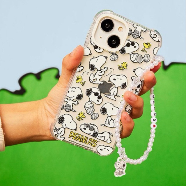 พร้อมส่ง Snoopy Repeat x Skinnydip London