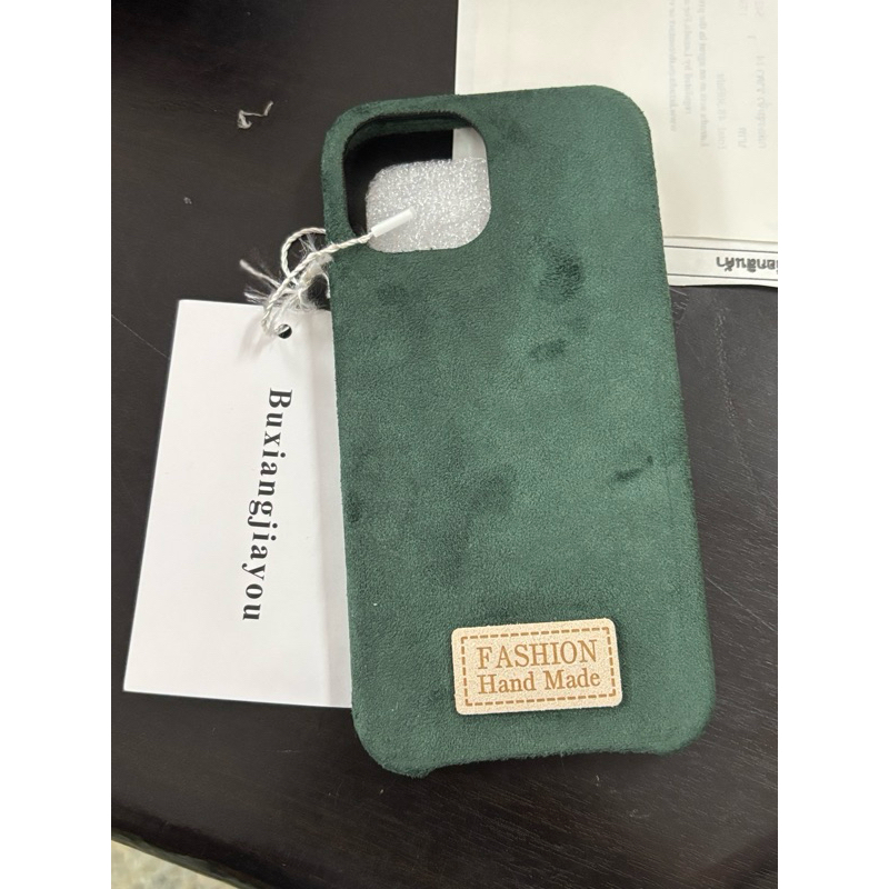 case iphone 15 เป็นกำมะหยี่