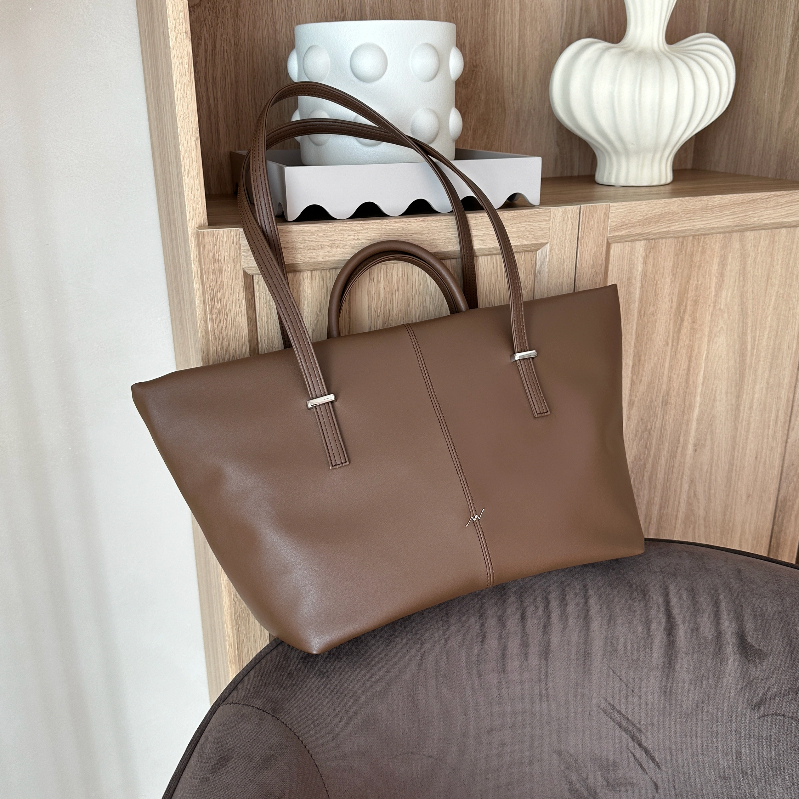 NOW IS NOW Harper กระเป๋าถือ,สะพาย ใส่คอม