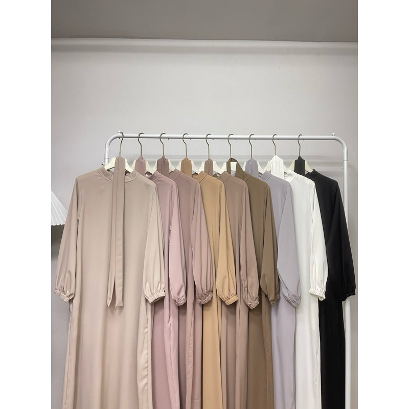 Abaya basic อบาย่า เดรสยาว ชุดมุสลิม แฟชั่นชุดมุสลิม ชุดยาว