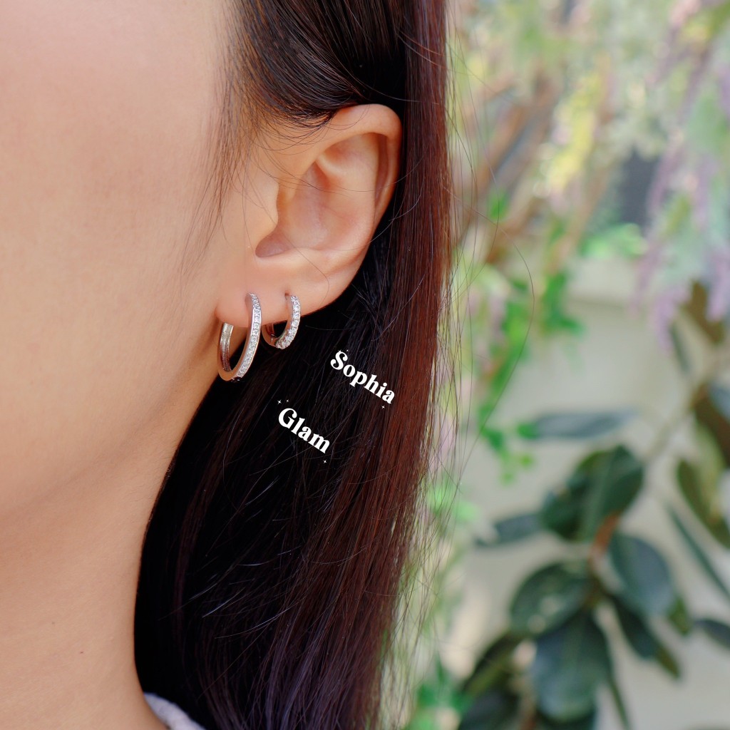 ต่างหูห่วงประดับเพชรเรียง เรียบหรูดูแพง SOLUMI Sophia earrings ต่างหู Nickel free