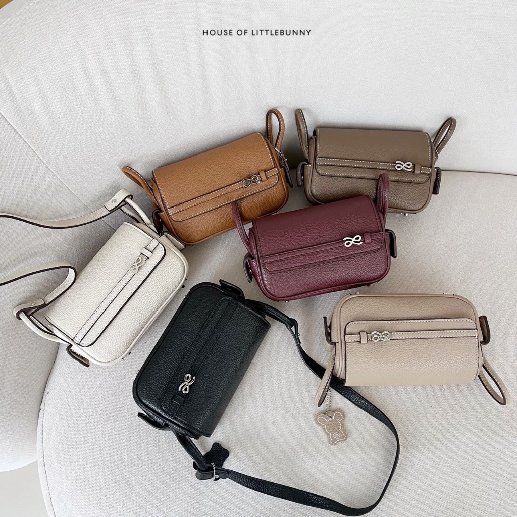 littlebunnystore Treasure belt phone pu กระเป๋าหนังเทียม