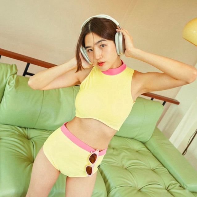 Swimme | Steve Two Piece - ชุดว่ายน้ำคอเต่าทูพีซ สีเหลือง ชมพู lemon zest มือ 1