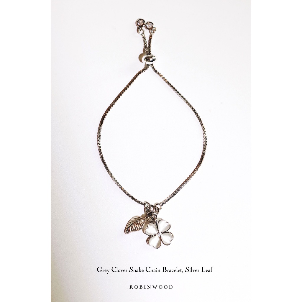 สร้อยข้อมือเงินเเท้ GREY QUARTZ CLOVER SILVER SNAKE CHAIN, ADJUSTABLE SIZE
