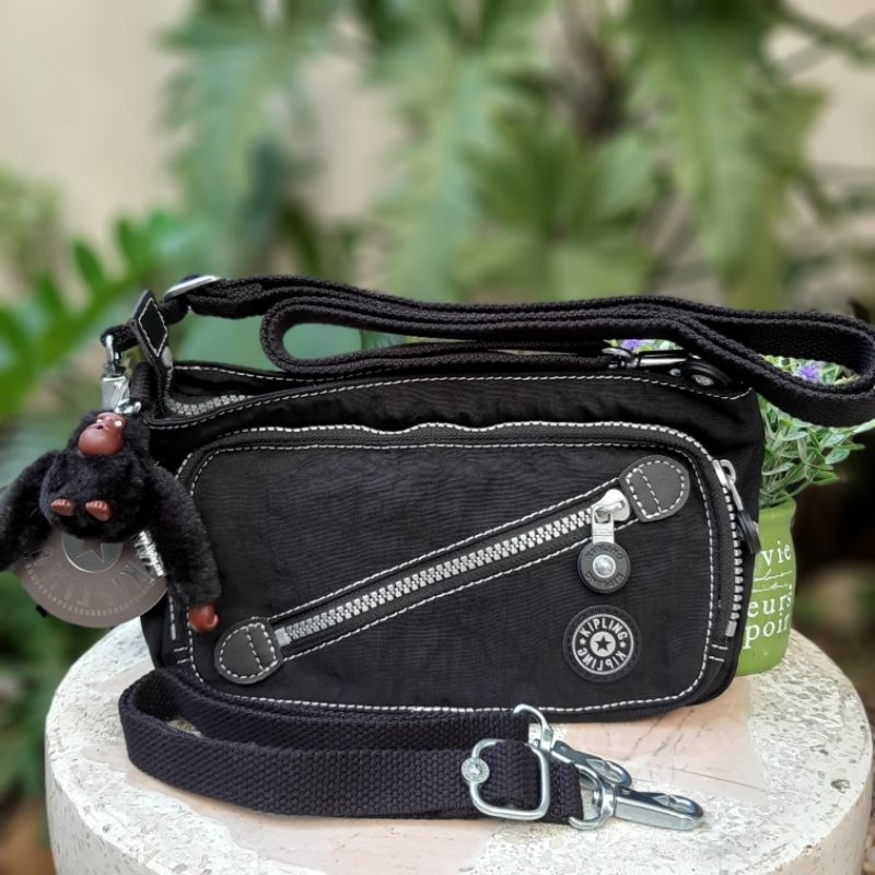 Kipling Milos Black แท้💯 ป้ายห้อย