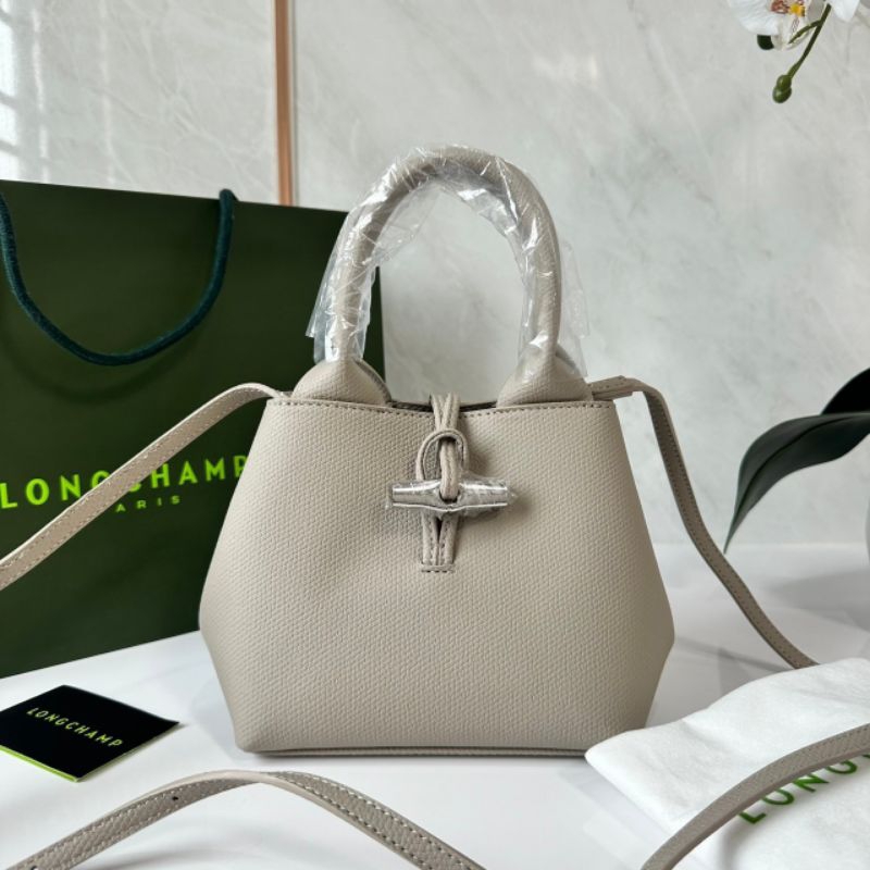 ROSEAU TOP HANDLE BAG XS. longchamp