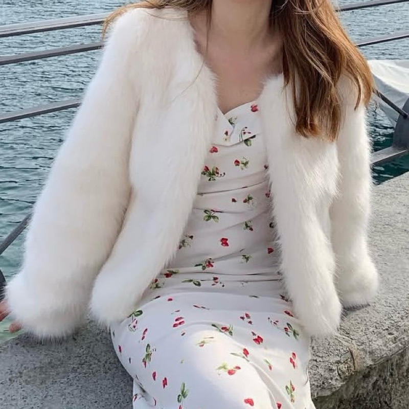 ส่งต่อ umore.made - fur coat Evelyn เฟอร์โค้ท❄️