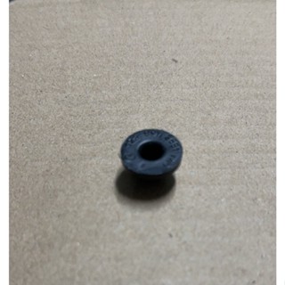 BENZ ยางรองมอเตอร์ฉีดนำ้ล้างกระจก สำหรับรถ BENZ หลายรุ่น