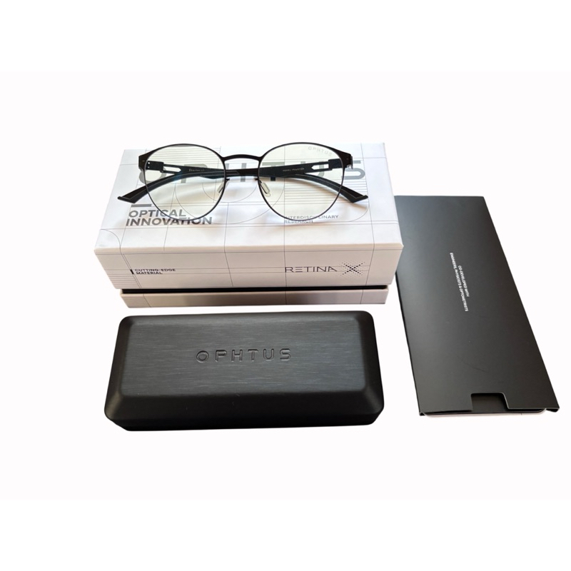 มือสอง OPHTUS แว่นกรองแสงสำหรับเกมเมอร์ รุ่น Phantom สี Black เลนส์ RetinaX Clear