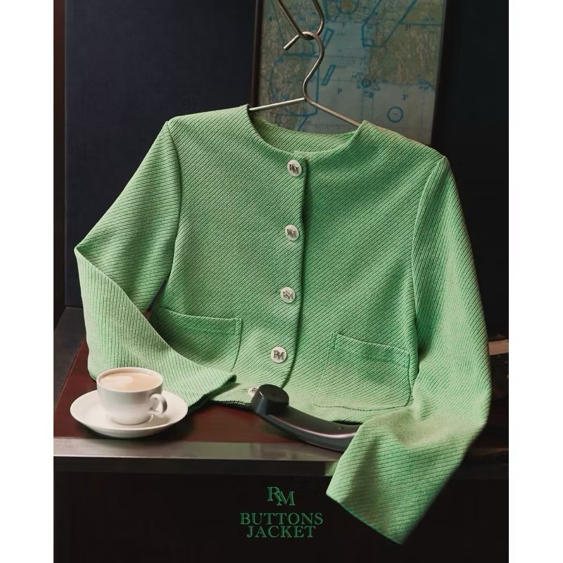 พร้อมส่ง สีเขียว RM Buttons Jacket จากร้านRally Movement
