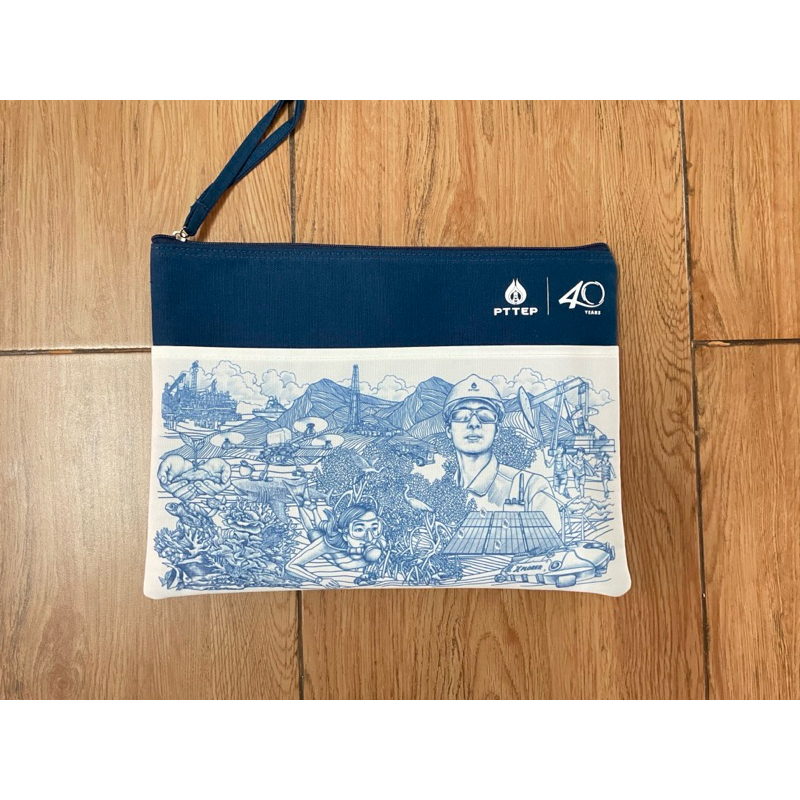 ปฏิทินตั้งโต๊ะพรีเมี่ยมปี 2568 pttep