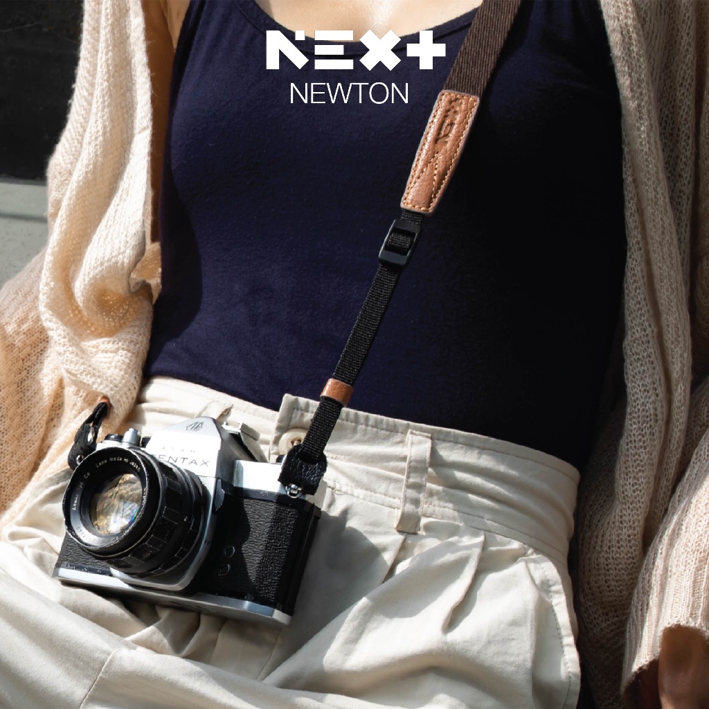สายคล้องกล้องแบบผ้า สายสะพายกล้อง ปลายไนลอน ปรับความยาวได้ Next Photographic รุ่น NEWTON