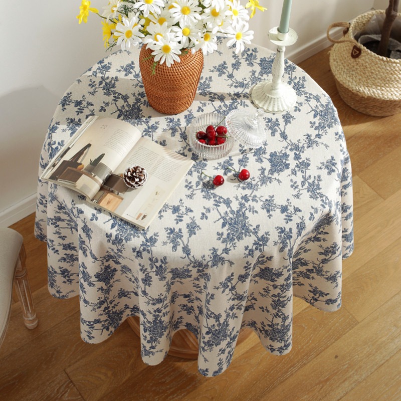 OurHome [พร้อมส่ง] ผ้าปูโต๊ะลายดอกไม้สีฟ้า Blue floral tablecloth ผ้าพื้นหลังห้องตกแต่งร้านกาแฟ INS ผ้าปูโต๊ะปิกนิก