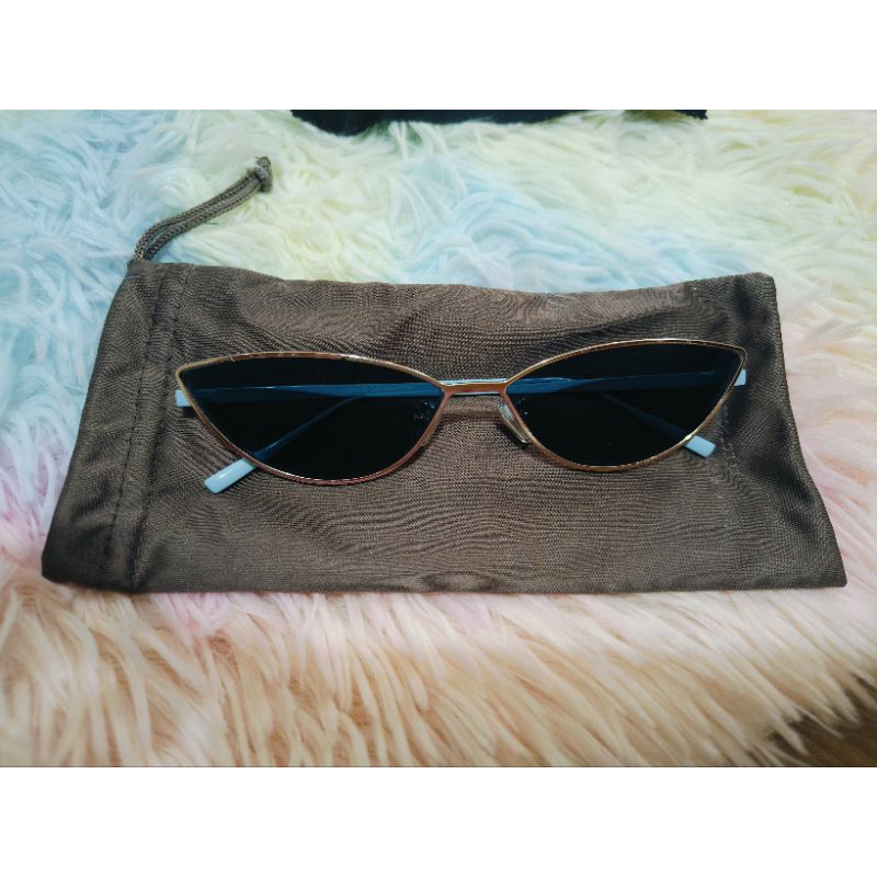 แว่นตามือสองของแท้แบรนด์ charles&keith ขายกรอบไปเปลี่ยนเลนส์