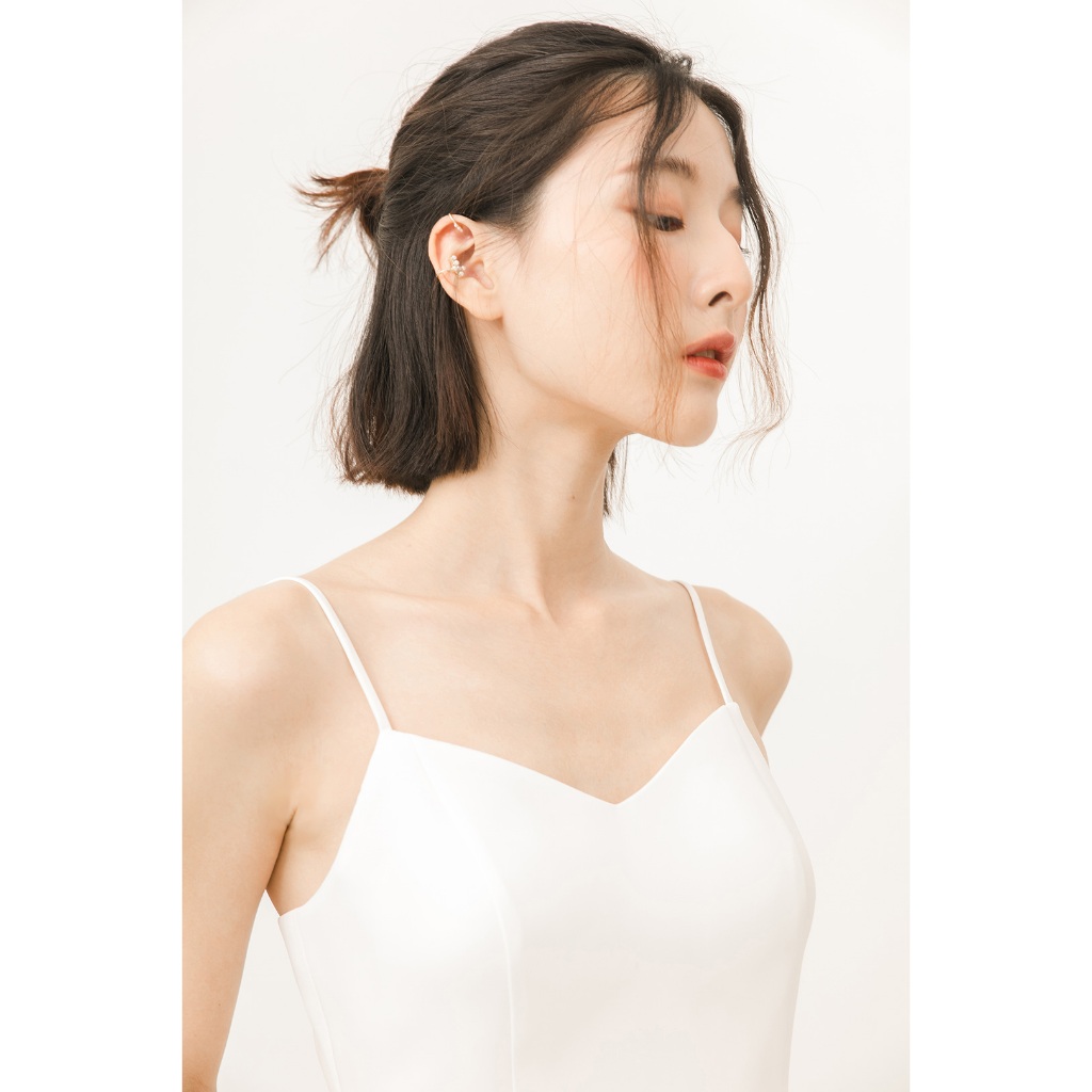 CONT | Naomi Bra Top เสื้อสายเดี่ยว ทรงครอป มีฟองน้ำในตัว