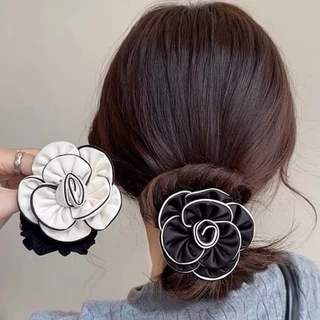 ยางรัดผมดอกไม้ Mono Flower Band สวยเรียบคลาสสิค ยางมัดผม