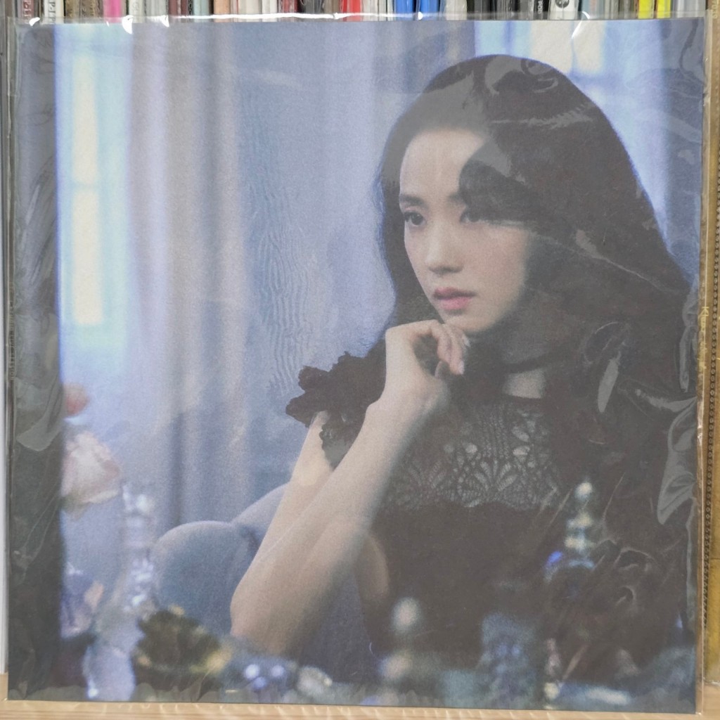 [ร้านค้าจัดส่งไว] โปสเตอร์พับอัลบั้ม JISOO (BLACKPINK) : FIRST SINGLE ALBUM VINYL LP